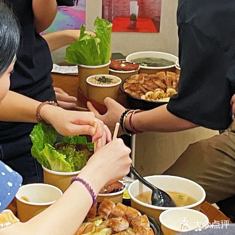 广州探店|芝士年糕烤肉拼盘！隐藏的平价韩料！