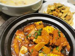 山药玉米烧肋排-闫府私房菜·百年鲁菜(恒隆店)
