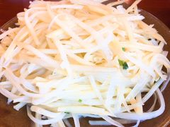 酸辣土豆丝-苗湘食府(十年店)