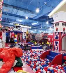 -开心哈乐儿童主题乐园(孙河易事达店)