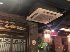 大堂-椒香城门口重庆老火锅(美颂广场店)