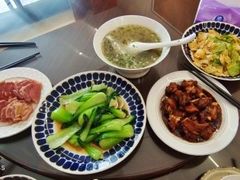 -懒熊月嫂中心(金鸡湖店)