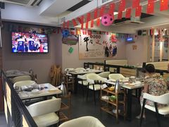 大堂-三头牛·潮汕牛肉生蚝火锅 (夏湾店)