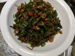 -逸兴楼·地道长沙菜(六沟垅店)