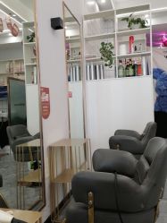 -V8潮牌·接发烫染连锁