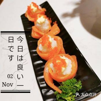先上了小菜，上菜速度也比较快，菜品份量还是可以的