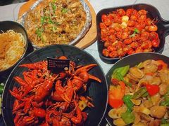 -巴厘龙虾·榜首油焖大虾(音乐学院·沿江酒馆店)