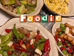 香椿炒鸡蛋-荷府私房菜