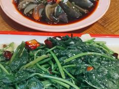 -峨眉烧烤(宝龙广场店)