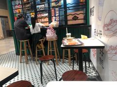 大堂-孖记茶档·热腾茶餐(荔湾领展广场店)