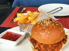 -WOLFGANG PUCK KITCHEN & BAR(迪士尼小镇店)