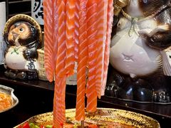 -雍容荟帝王蟹活龙虾展台自助(IFS黑金店)