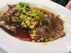 -YI PIN JU 一品居中餐厅 中国超市