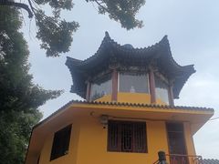 -挂甲禅寺