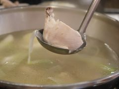 整鸡火锅-新村一只鸡(新村本店)