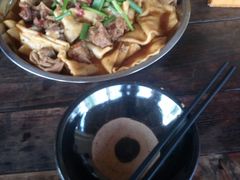 羊肉焖饼-沙洲胡杨焖饼