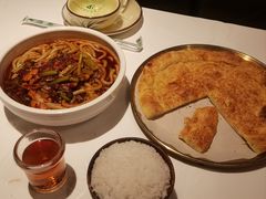 -谷丽羊肉串·新疆鲜货烧烤馆·清真·夜宵(长沙首店)
