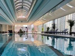 -小海豚国际游泳培训中心(浦东源深体育中心店)