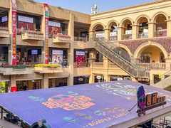 -王府井奥莱临潼小镇(临潼店)