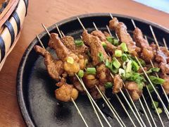 -包整·丝娃娃(一览甲秀楼风景店)