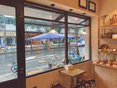 靠窗位-RAN BAKERY