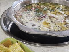 -乙丙丁正宗昭通天麻火腿鸡(总店)