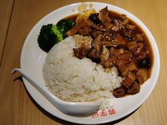 -蓉李记成都名小吃(武汉菱角湖万达店)