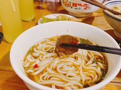 -矮子粉店1985·长沙米粉(湘春路店)