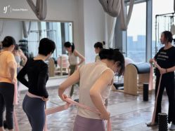 点击看大图 -Y+普拉提·轻抗阻·女子塑形