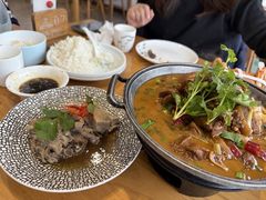 -品鲜村农家菜·阳澄湖大闸蟹(总店)