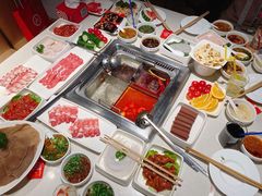 -海底捞火锅鲜切牛肉主题店(长寿路店)