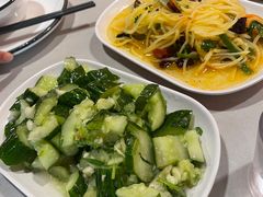 -小火炕铁锅炖鱼