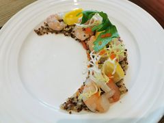 南瓜鲜虾藜麦沙拉-花园5號餐厅