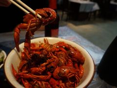 老武汉油焖大虾-霄汉牛三鲜湖北砂锅菜(万松园2店)