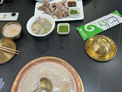 -诺敏塔拉奶茶-布里亚特包子-手把肉(锦都会店)