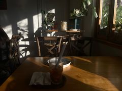 -In Cafe隐食研室