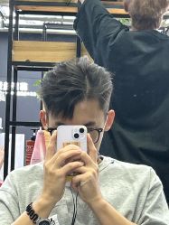 -藤野造型•烫染专业店