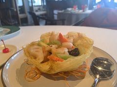 金盏虾球炒爽菜-三号黄浦会Canton Table