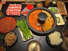 -晓宇重庆火锅(西安荟聚店)