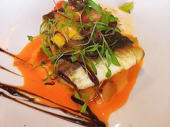 香煎深海鲈鱼柳-YUE·6·西式融合餐厅(外滩六号店)