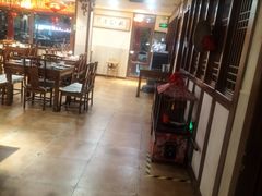 -那家老院子东北菜·饺子·小鸡炖蘑菇(艳华街店)