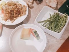 -小南房鲜美蛙火锅(北苑店)