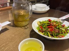 -东口码头·烧鸽子·鱼头泡饼·地方菜(金鹰悦城店)
