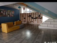 -西安小天鹅艺术团(曲江Alice店)