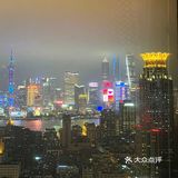 在云顶俯瞰一线江景