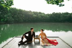 -雪中彩影婚纱摄影·微光艺术中心