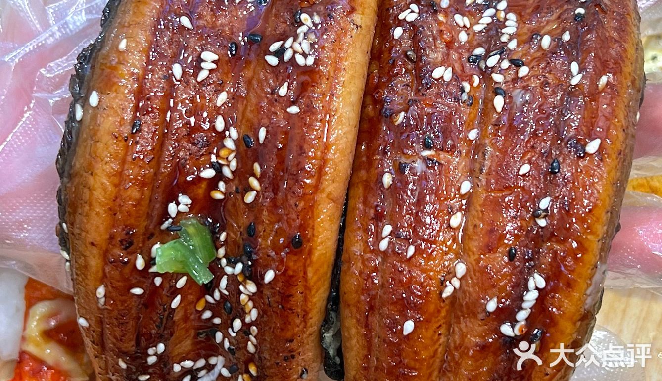 成都也有了！花小钱装超大杯寿司🍣……