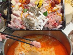 -喃喃椰·糟粕醋·椰子鸡火锅(七堡花园店)