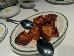 -Wolfgang’s Steakhouse 沃夫冈牛排馆(上海白玉兰广场店)