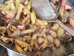 老唐三下锅-老唐三下锅 ·张家界地标美食(溪布街店)